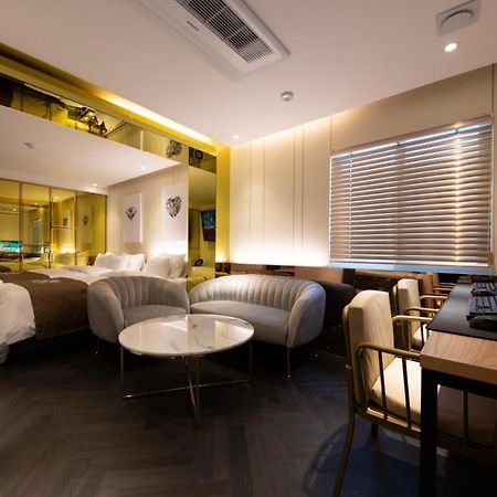 Hotel In Cafe Doksan Soul Exteriér fotografie